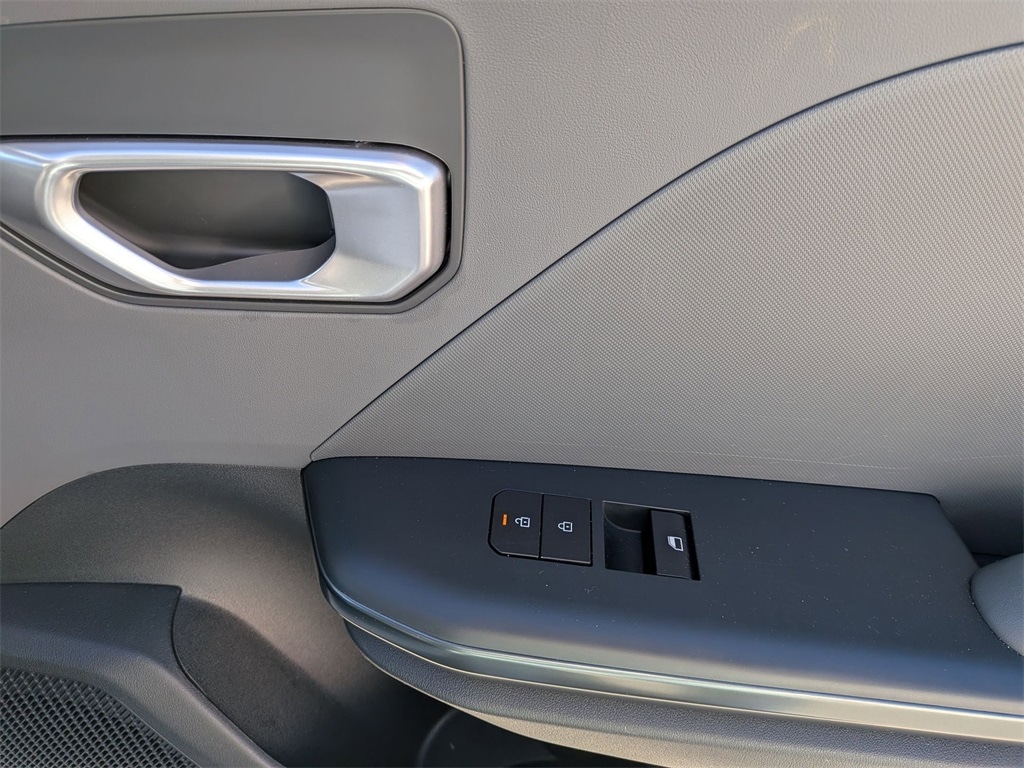 Thumbnail: 2025 Kia K4 - 29