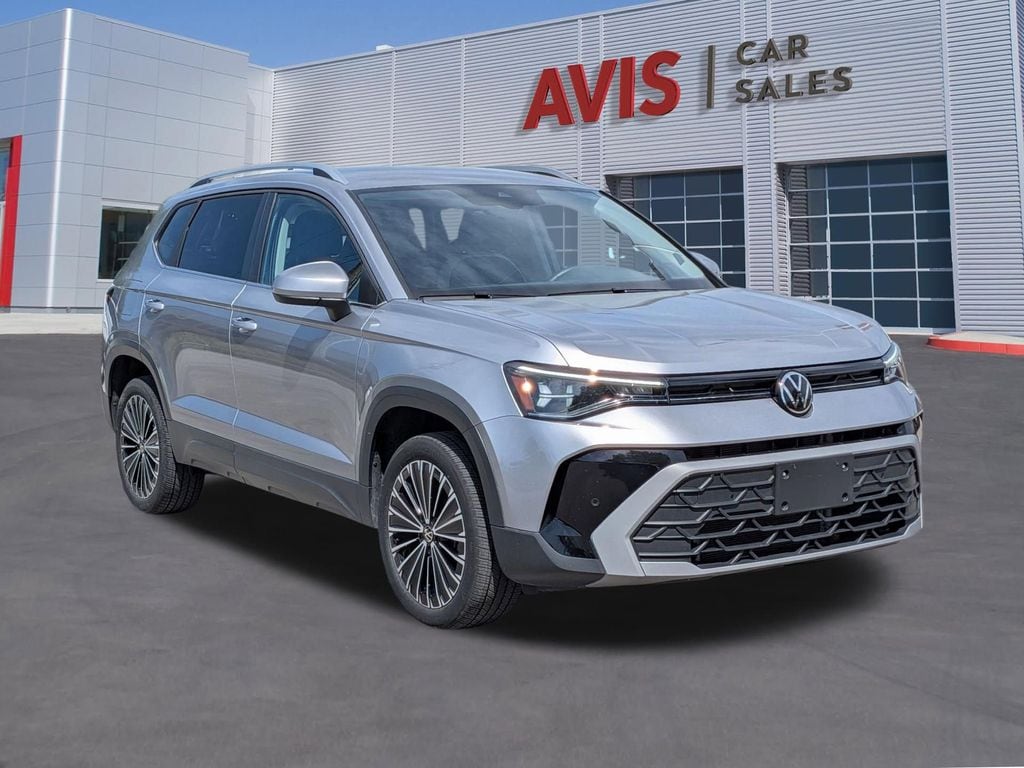 Thumbnail: 2025 Volkswagen Taos - 3