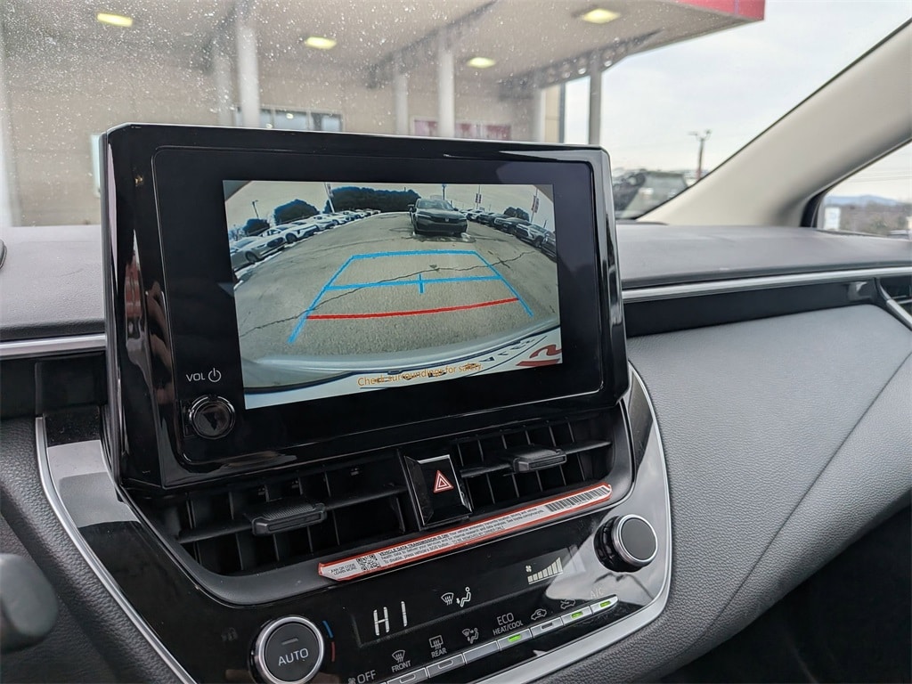 Thumbnail: 2025 Toyota Corolla - 17