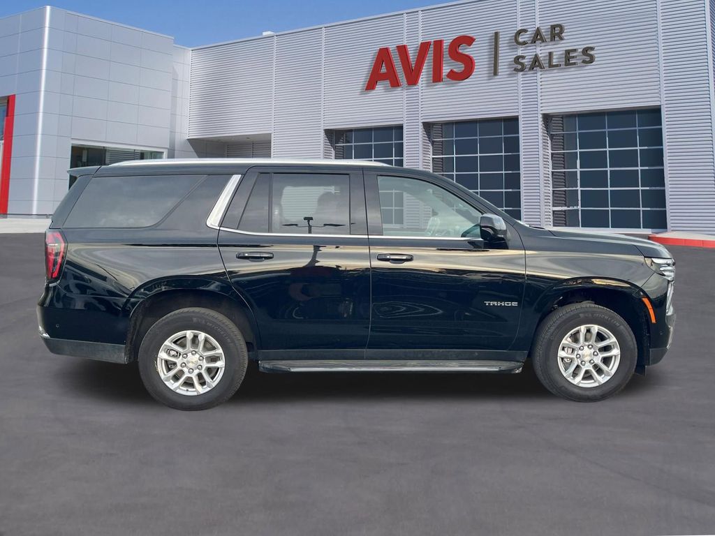 Thumbnail: 2025 Chevrolet Tahoe - 5
