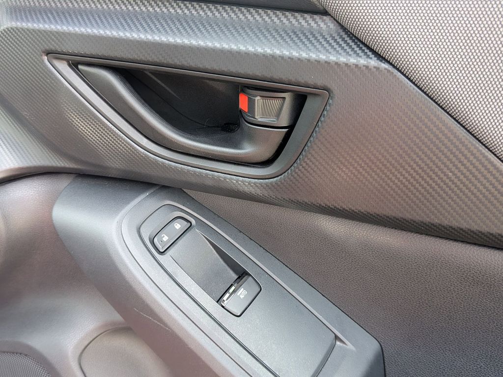 Thumbnail: 2025 Subaru Crosstrek - 31