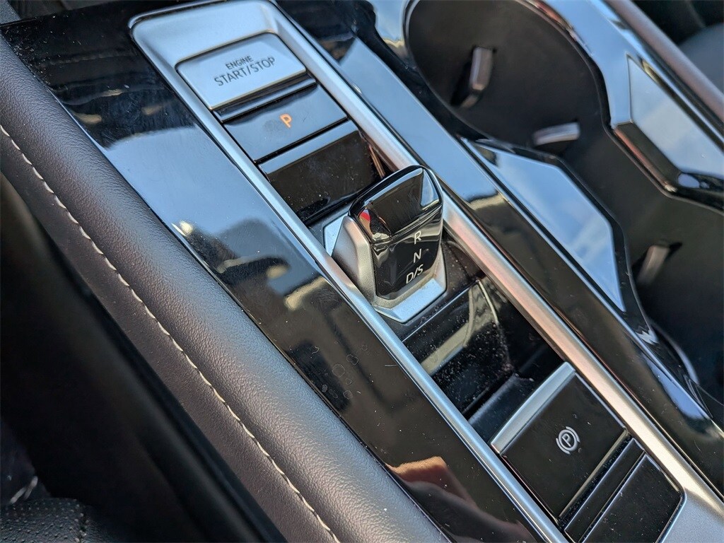 Thumbnail: 2025 Volkswagen Atlas - 20