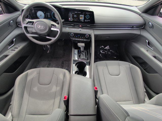 Thumbnail: 2025 Hyundai Elantra - 26