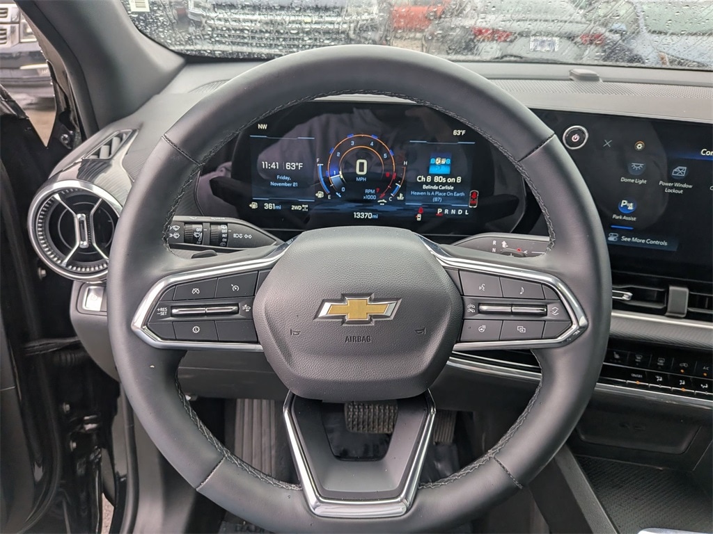 Thumbnail: 2025 Chevrolet Equinox - 19