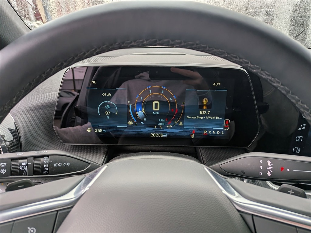 Thumbnail: 2025 Chevrolet Equinox - 16