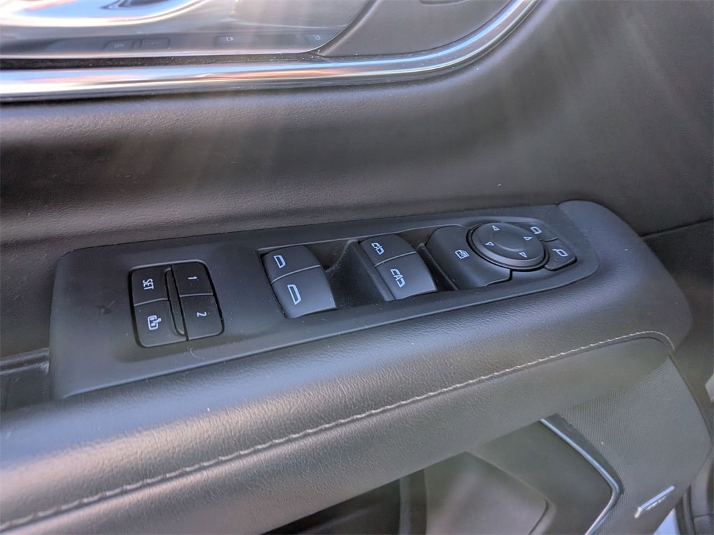 Thumbnail: 2023 Chevrolet Tahoe - 13