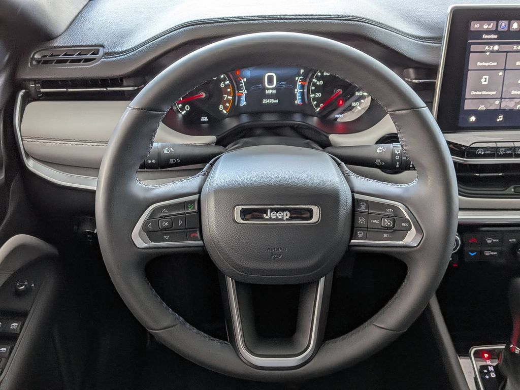 2025 Jeep Compass Limited - Photo 24