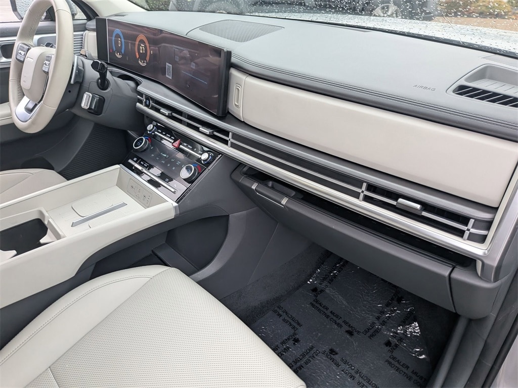 Thumbnail: 2025 Hyundai Santa Fe - 33