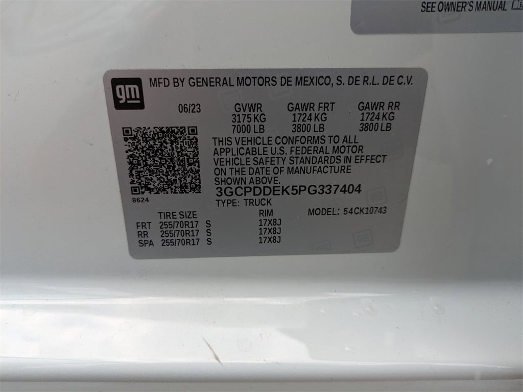 Thumbnail: 2023 Chevrolet Silverado 1500 - 35