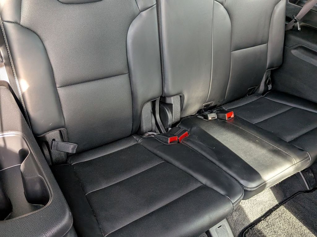 Thumbnail: 2025 Kia Telluride - 31