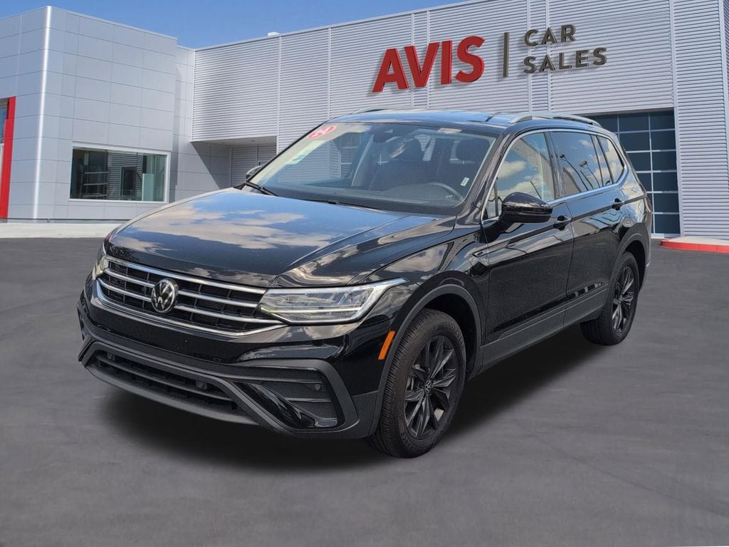 Thumbnail: 2024 Volkswagen Tiguan - 1