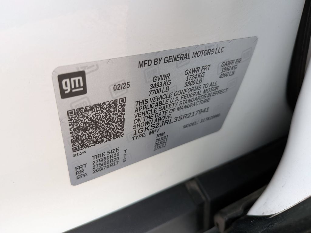 Thumbnail: 2025 GMC Yukon XL - 35