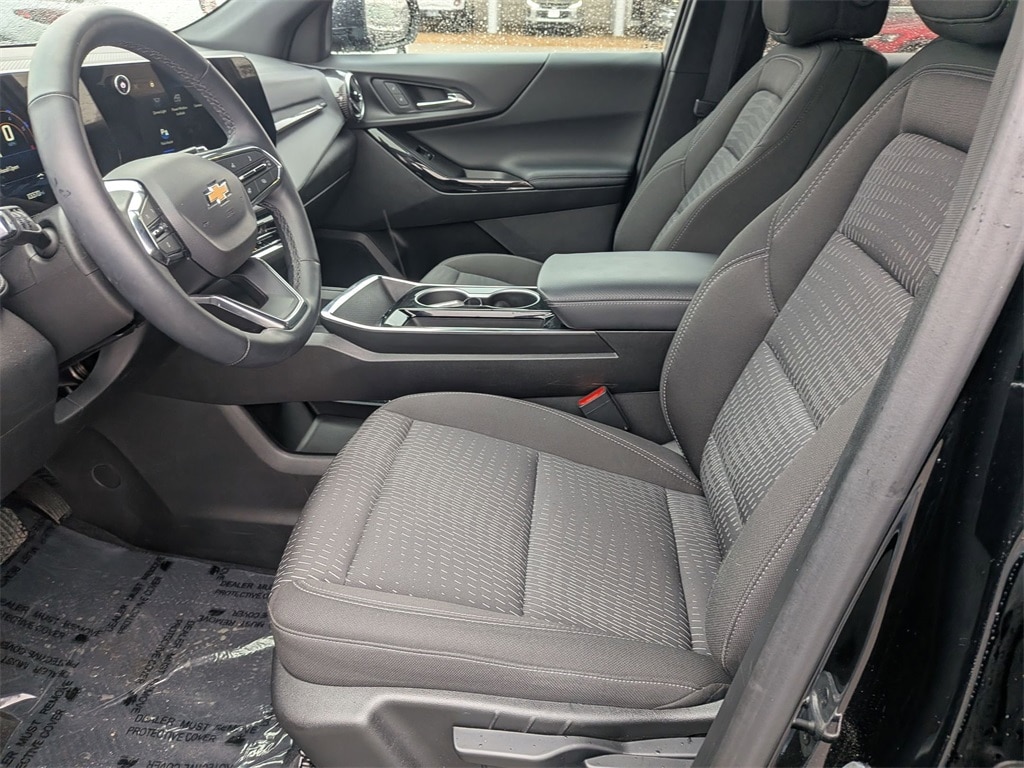 Thumbnail: 2025 Chevrolet Equinox - 20