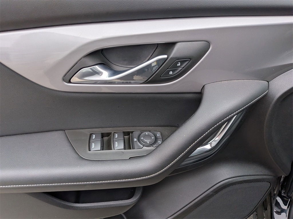 Thumbnail: 2025 Chevrolet Blazer - 11