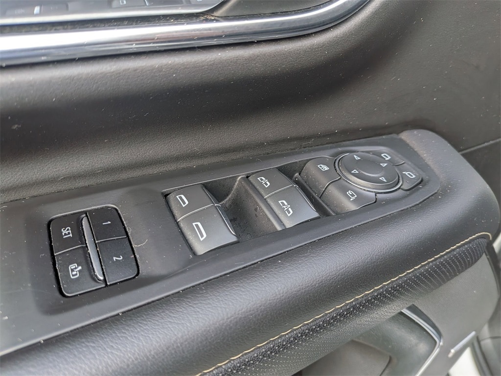 Thumbnail: 2024 Chevrolet Suburban - 13