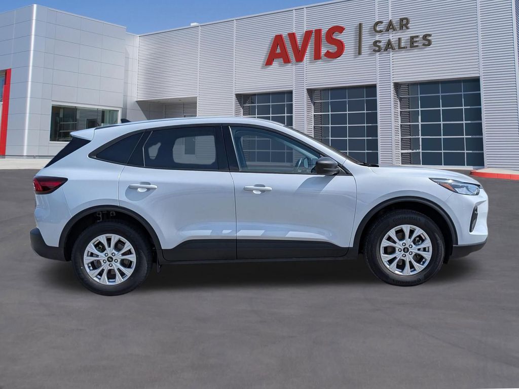 Thumbnail: 2025 Ford Escape - 5