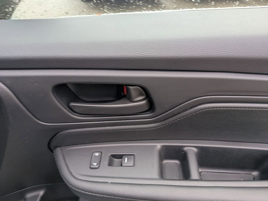 Thumbnail: 2025 Honda Odyssey - 28