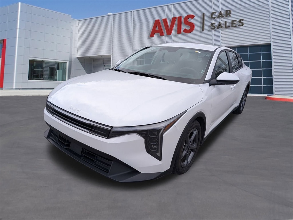 2025 Kia K4 LXS