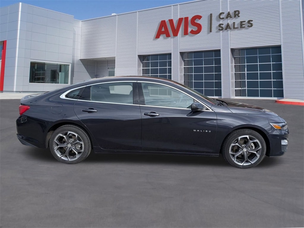 Thumbnail: 2023 Chevrolet Malibu - 5