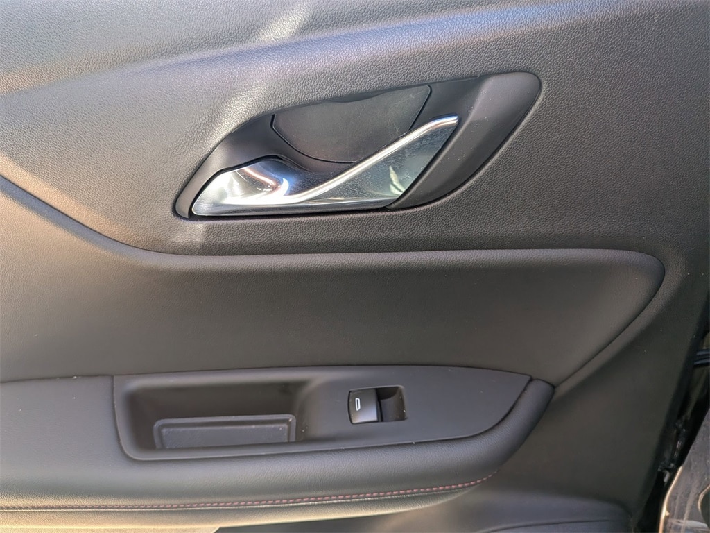 Thumbnail: 2025 Chevrolet Blazer - 27