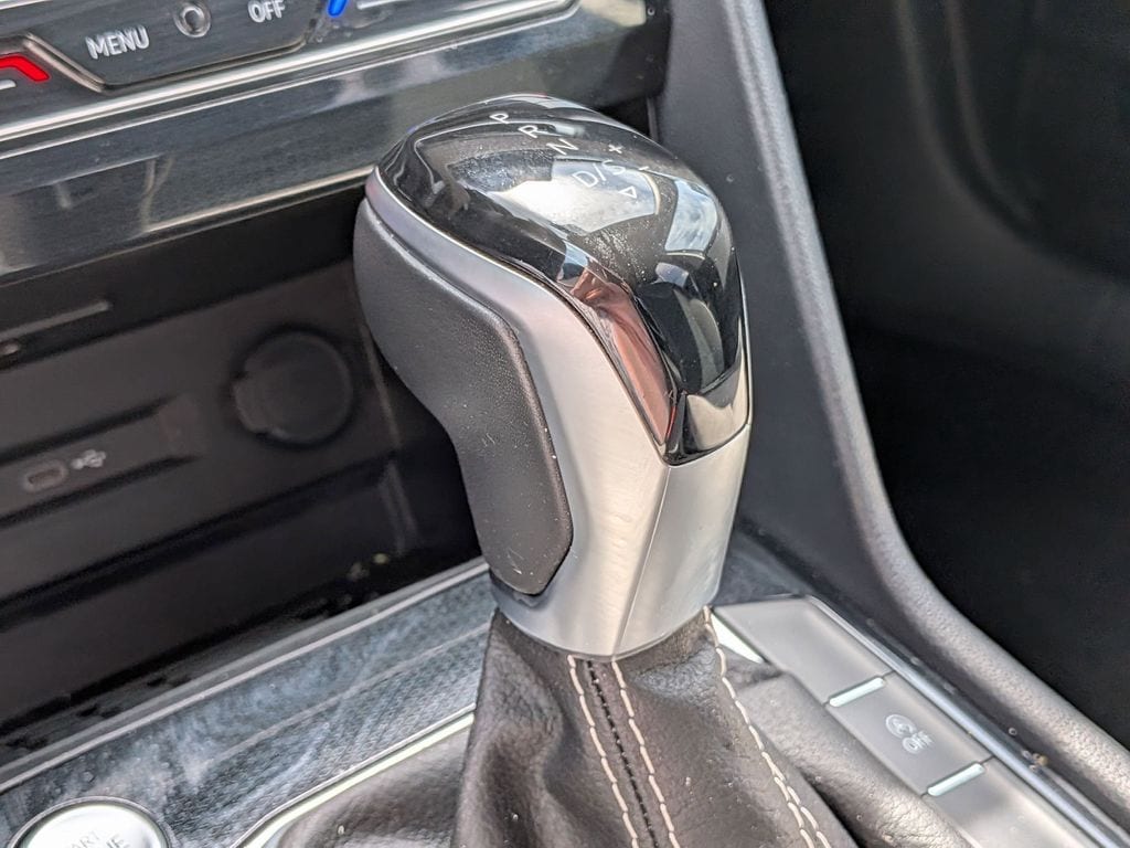 Thumbnail: 2025 Volkswagen Taos - 17