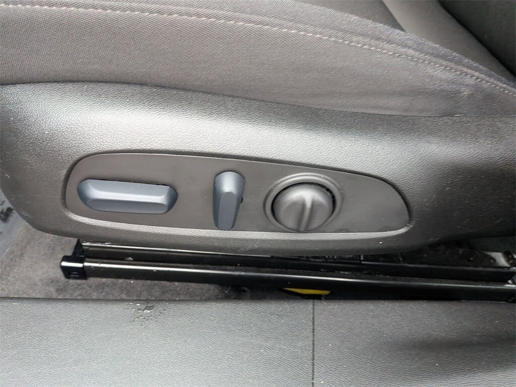 Thumbnail: 2024 Chevrolet Malibu - 14