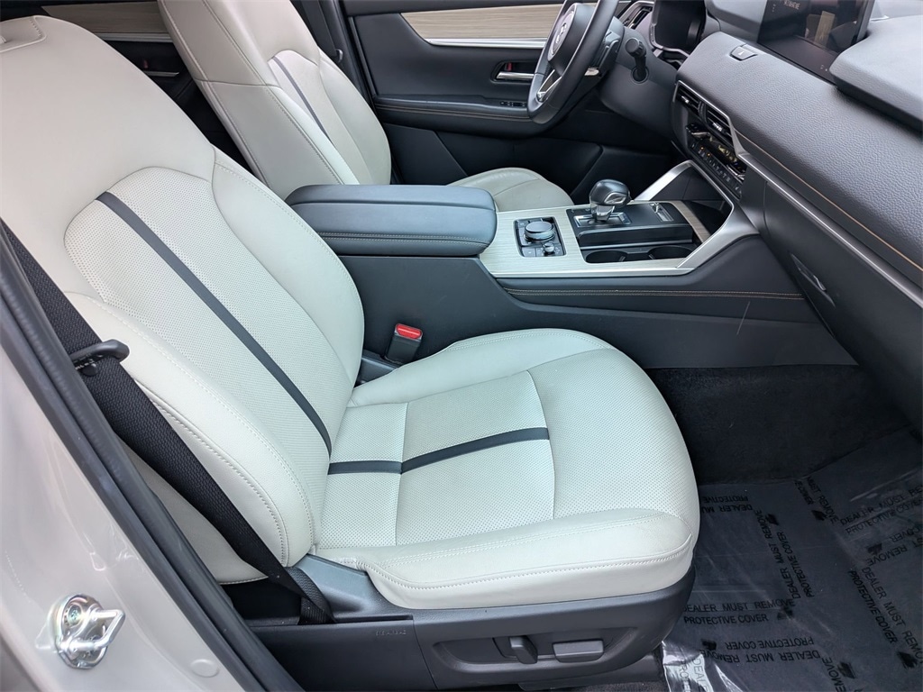 Thumbnail: 2025 Mazda CX-90 - 29