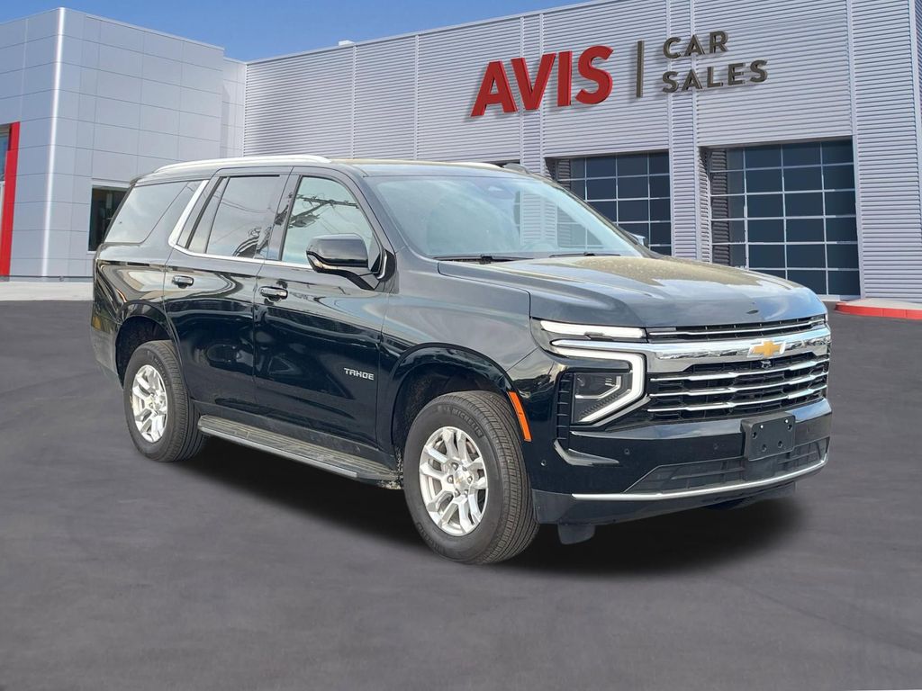 Thumbnail: 2025 Chevrolet Tahoe - 3