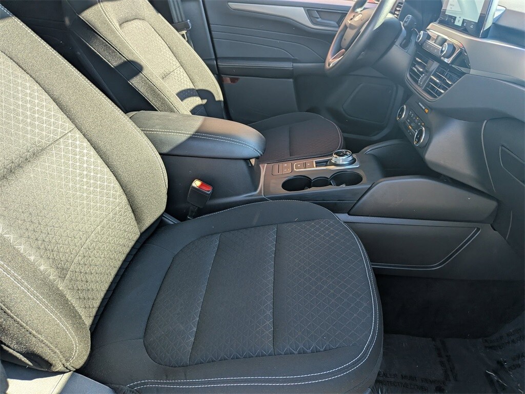 Thumbnail: 2025 Ford Escape - 33