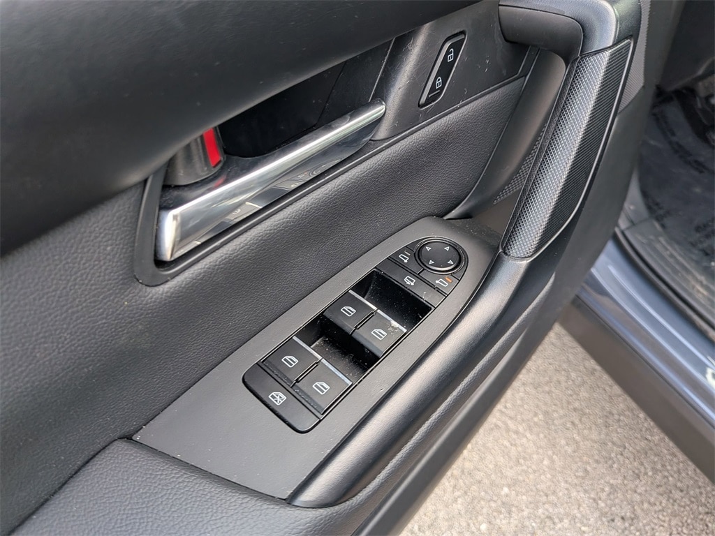 Thumbnail: 2025 Mazda CX-50 - 13