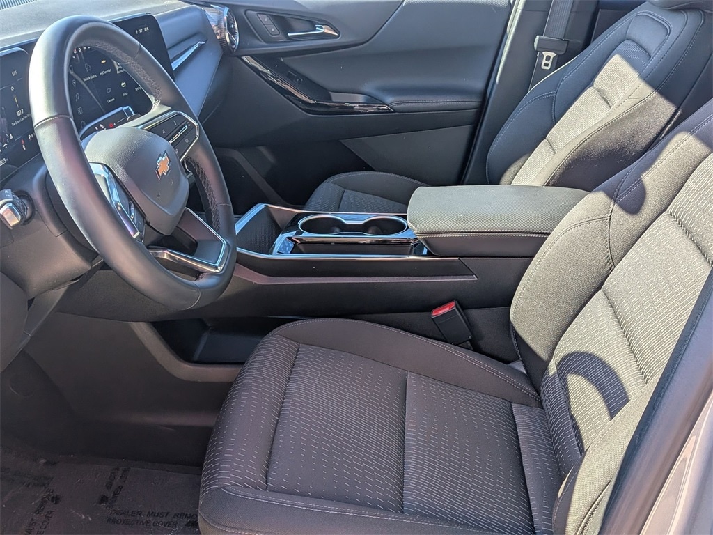 Thumbnail: 2025 Chevrolet Equinox - 21