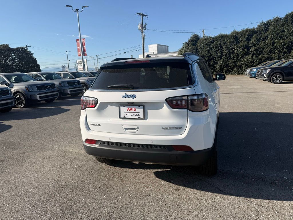 Thumbnail: 2025 Jeep Compass - 4