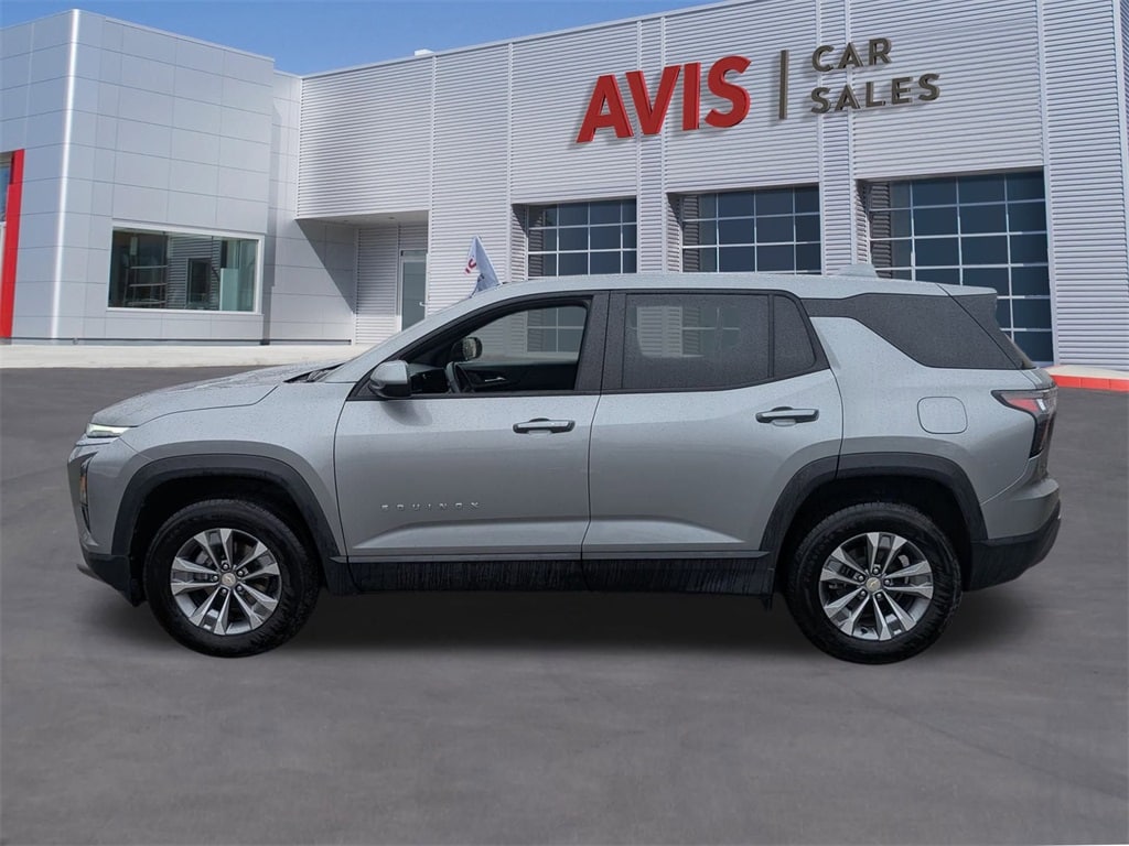 Thumbnail: 2025 Chevrolet Equinox - 10