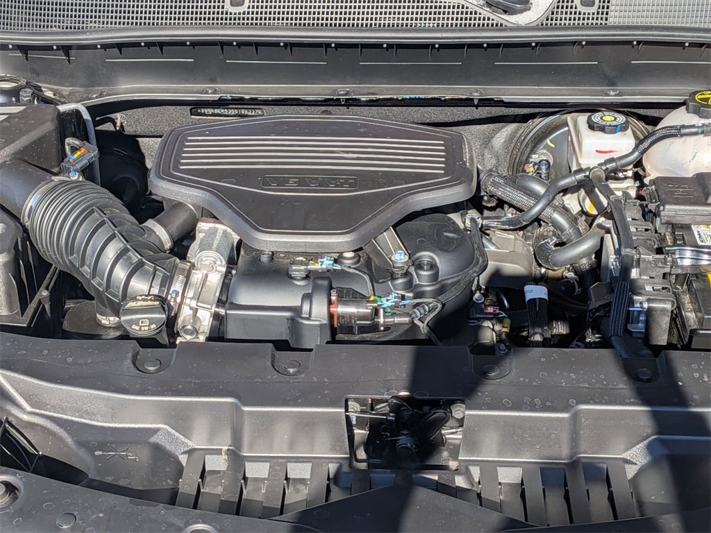 Thumbnail: 2025 Chevrolet Blazer - 36