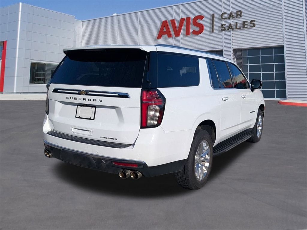 Thumbnail: 2023 Chevrolet Suburban - 6