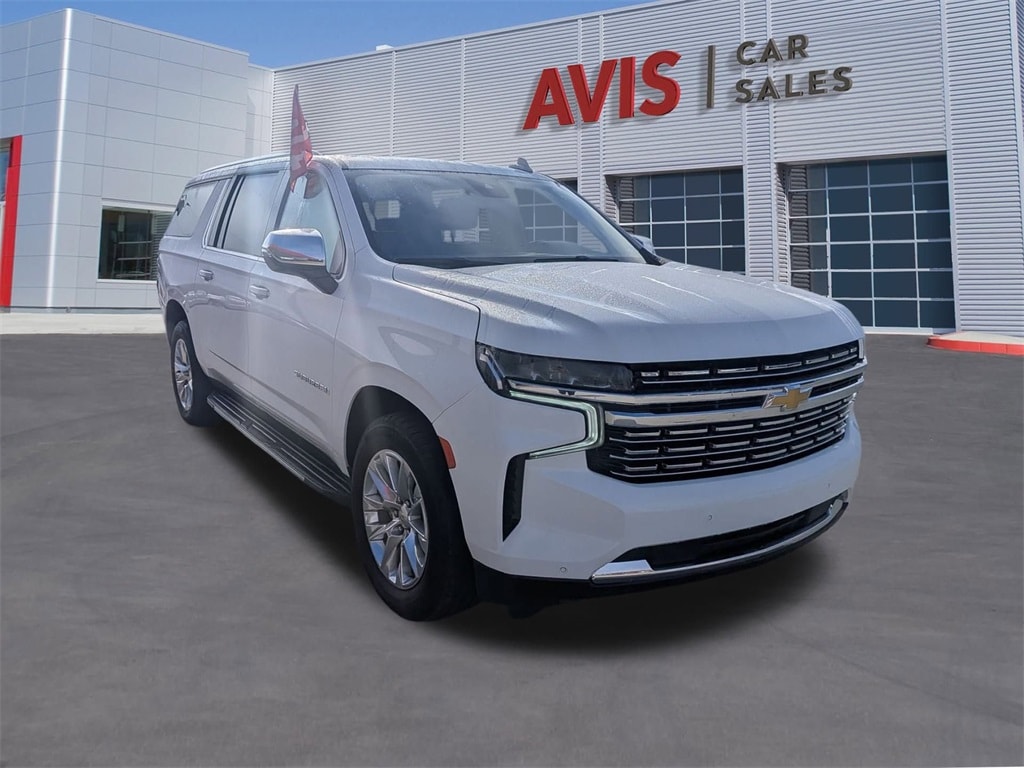 Thumbnail: 2023 Chevrolet Suburban - 3