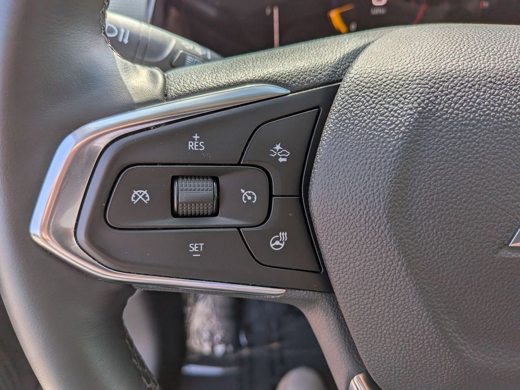 Thumbnail: 2025 Chevrolet Trax - 19