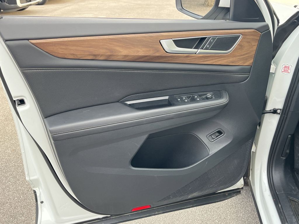 Thumbnail: 2025 Volkswagen Atlas - 11