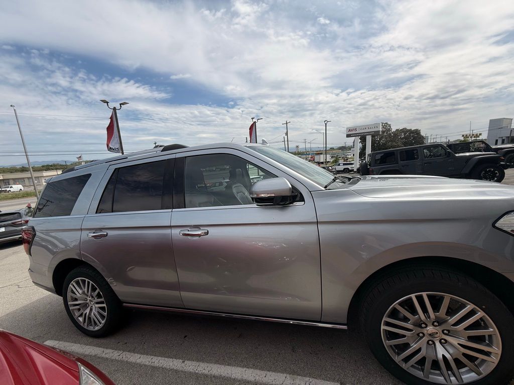 Thumbnail: 2024 Ford Expedition - 3