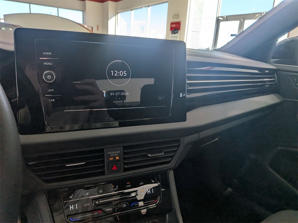 Thumbnail: 2025 Volkswagen Jetta - 16