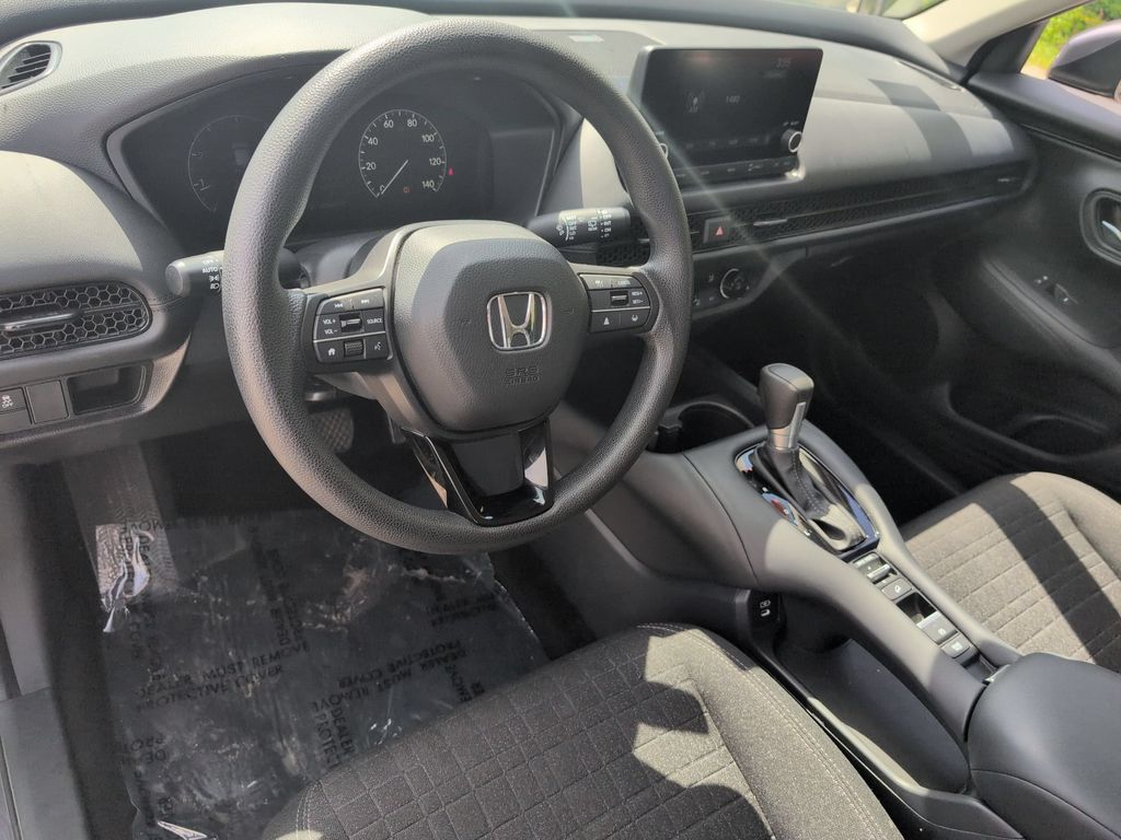 Thumbnail: 2025 Honda HR-V - 15