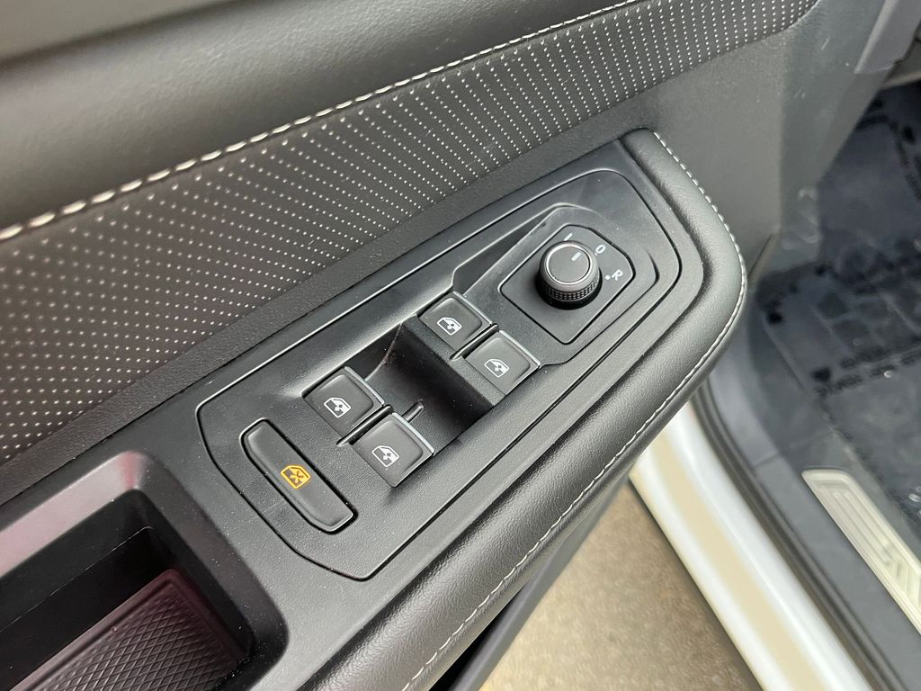 Thumbnail: 2025 Volkswagen Atlas - 13