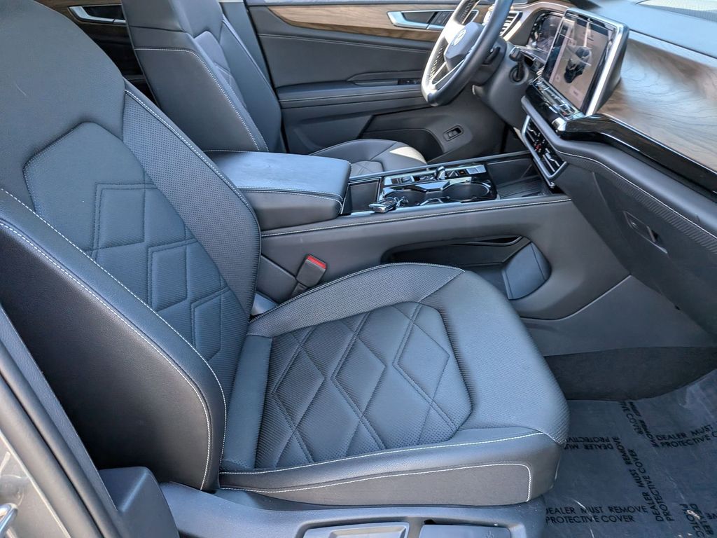 Thumbnail: 2025 Volkswagen Atlas - 24