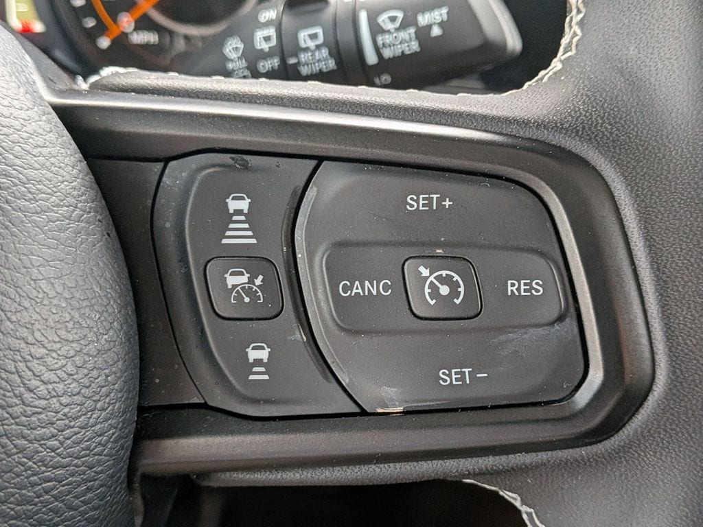 Thumbnail: 2025 Jeep Wrangler - 20