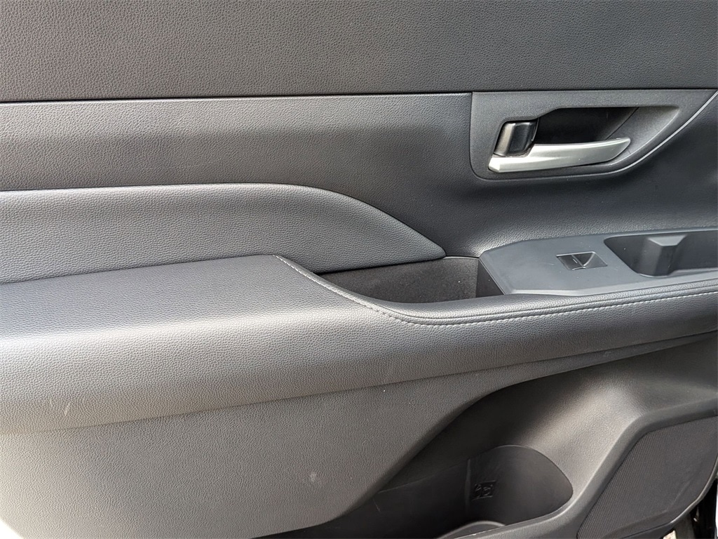 Thumbnail: 2025 Toyota Grand Highlander - 27