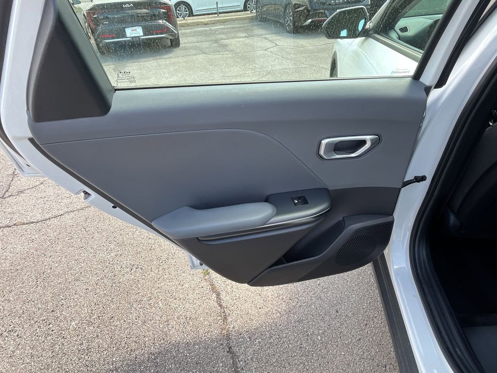 Thumbnail: 2025 Kia K4 - 27