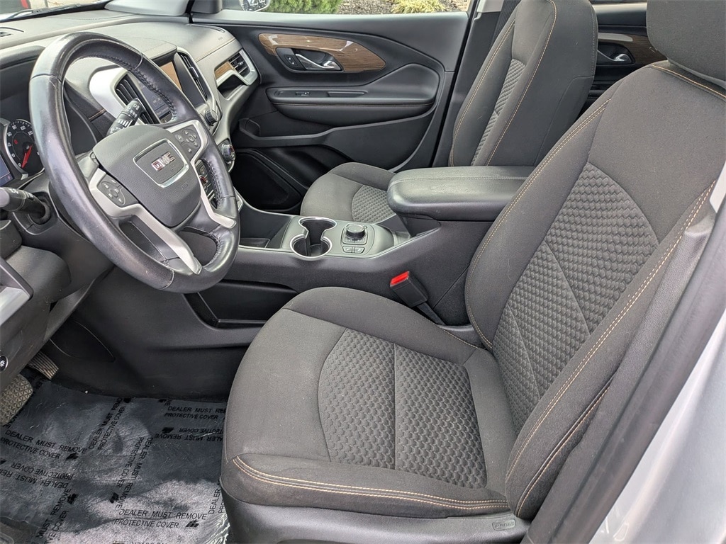 Thumbnail: 2021 GMC Terrain - 20