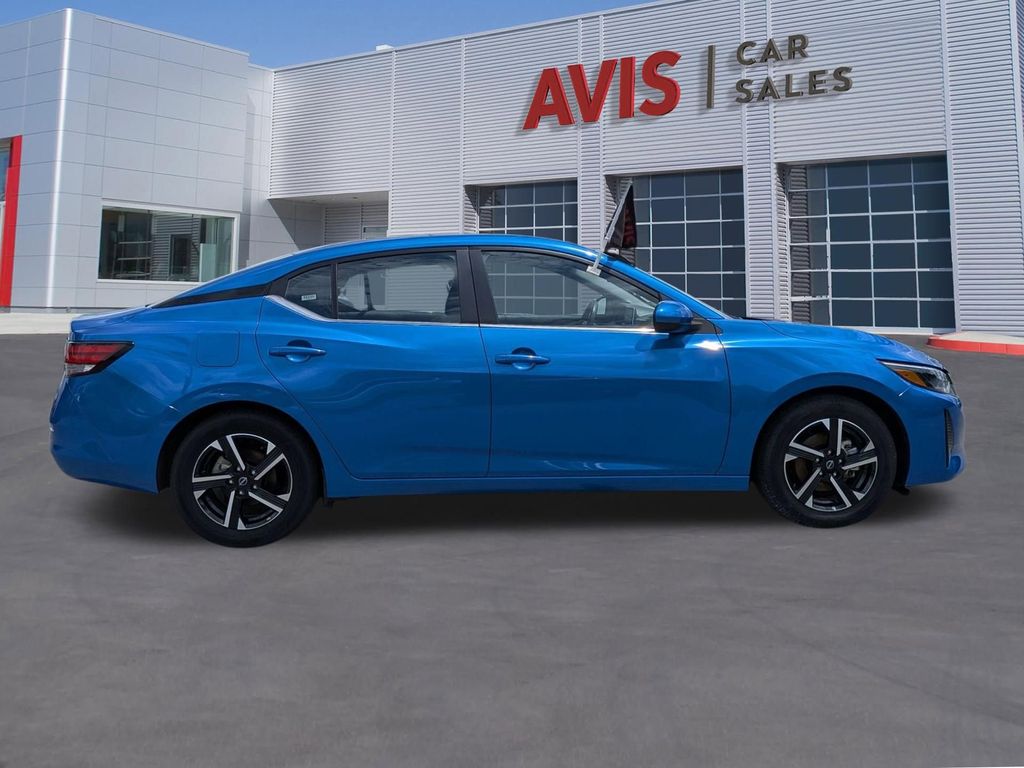 Thumbnail: 2025 Nissan Sentra - 5