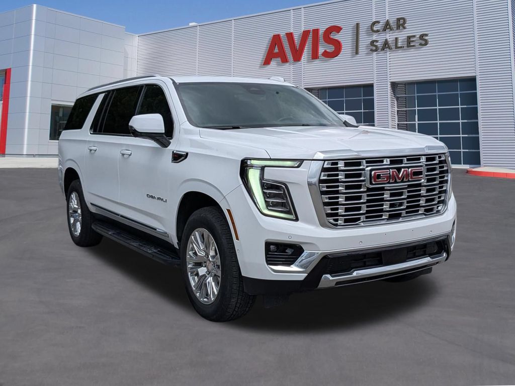 Thumbnail: 2025 GMC Yukon XL - 3