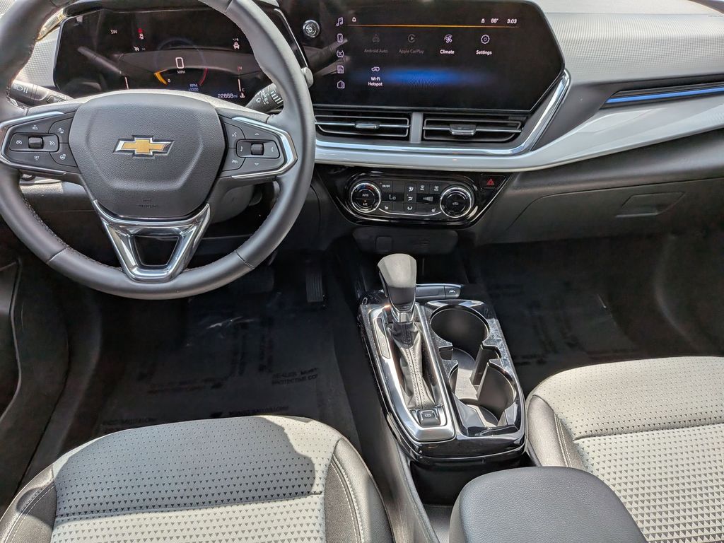 Thumbnail: 2025 Chevrolet Trax - 22